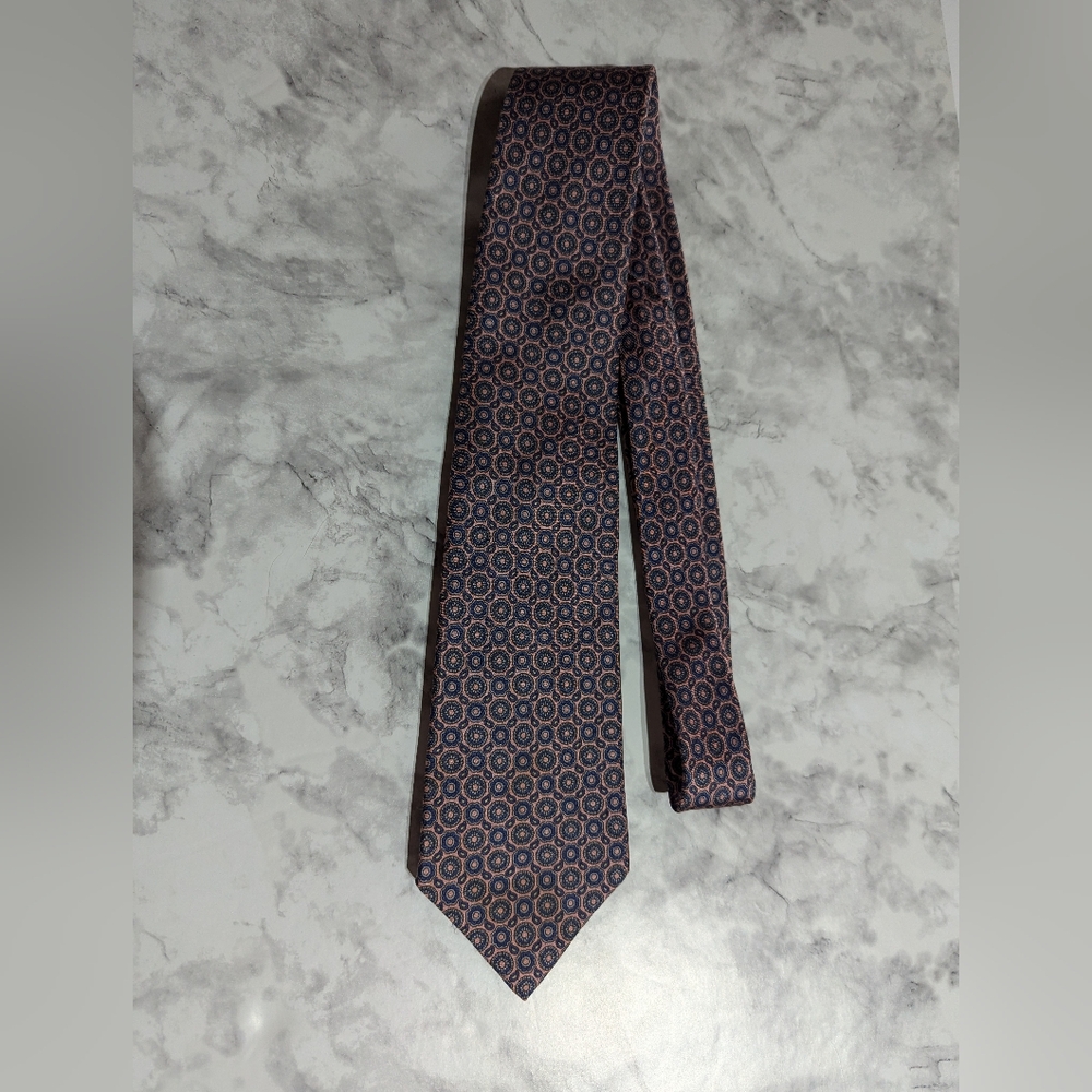 JJ Cochran Silk Light Pink Blue Circle Pattern Mens Neck Tie *See Description